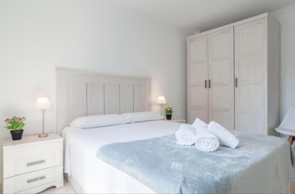 Family Scandinavia City Center & Near The Beach มาลากา ภายนอก รูปภาพ